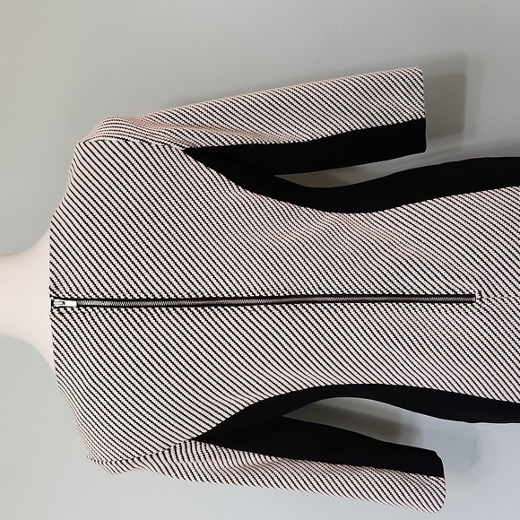 Banana Republic Black & White Textured Dress - Picture 11 of 14